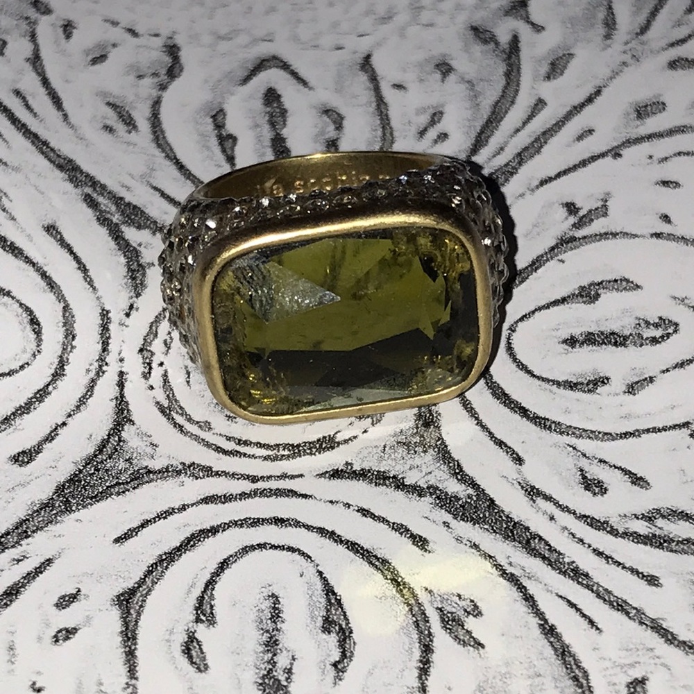 Size 7 Lia Sophia ring